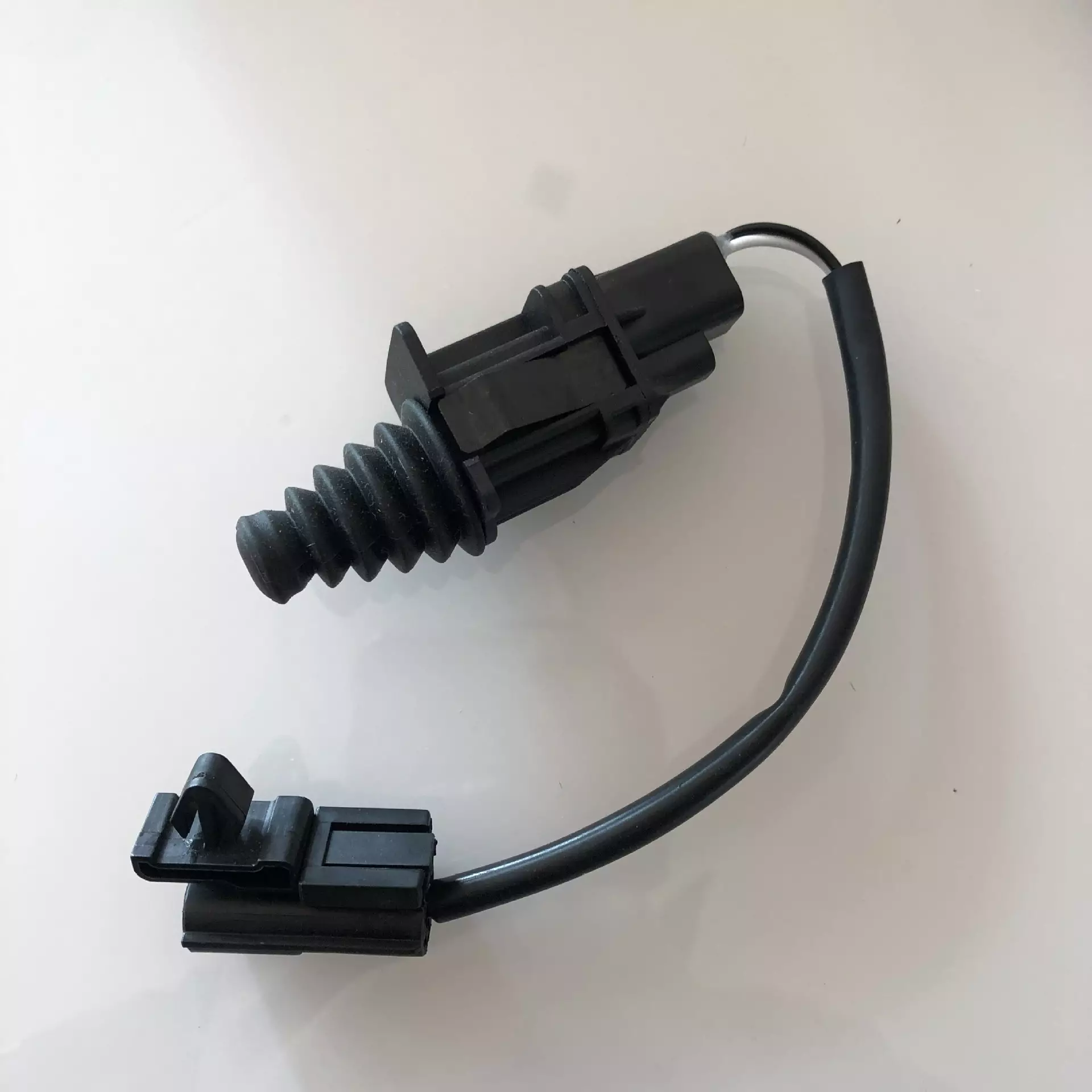 border Youpin Tail Gate switch AMR2022 for Land Rover 1987-2006 Switch Bonnet