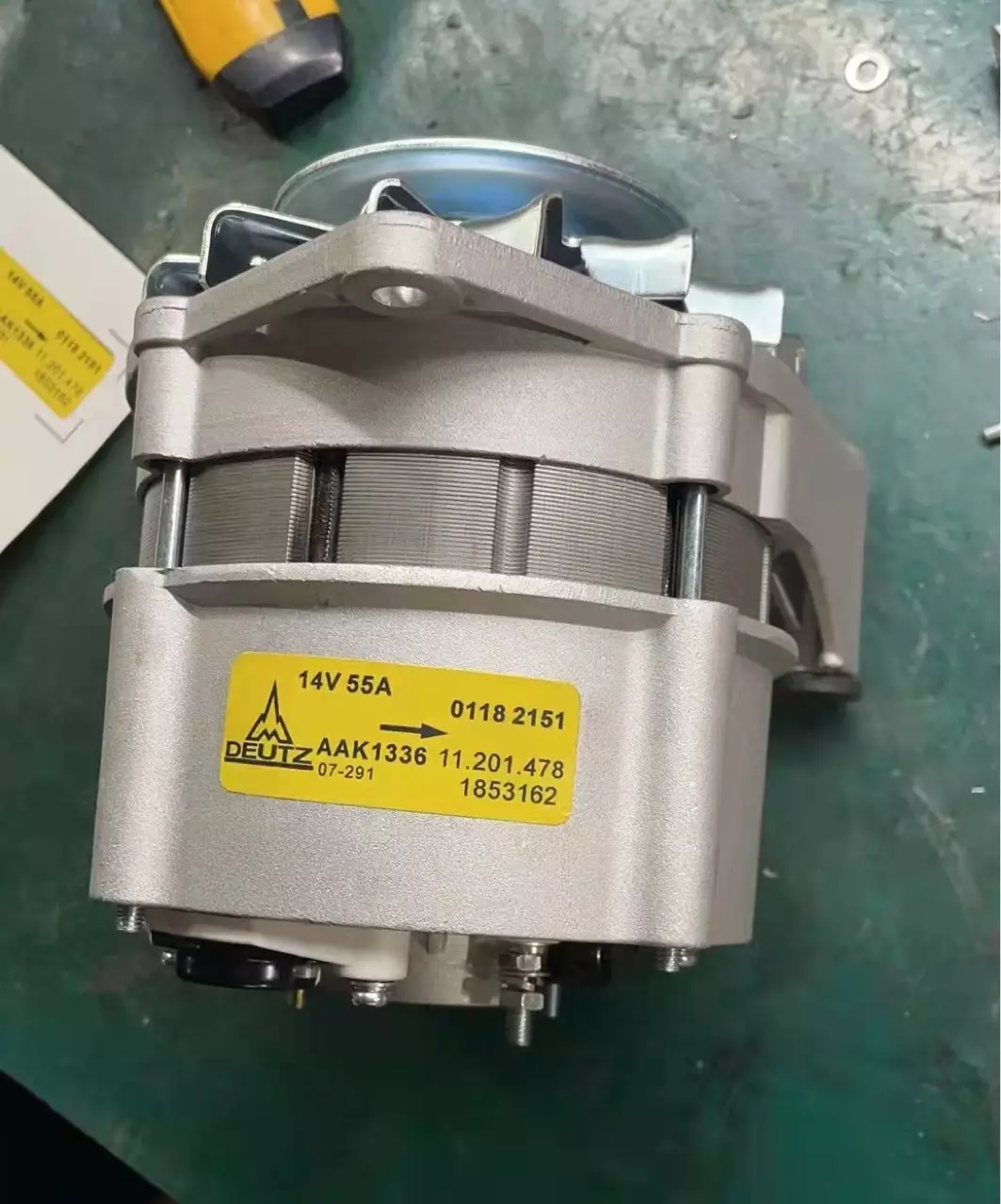 Dow Titz 01182151 generator Aak1336 generator Eitz generator 12V