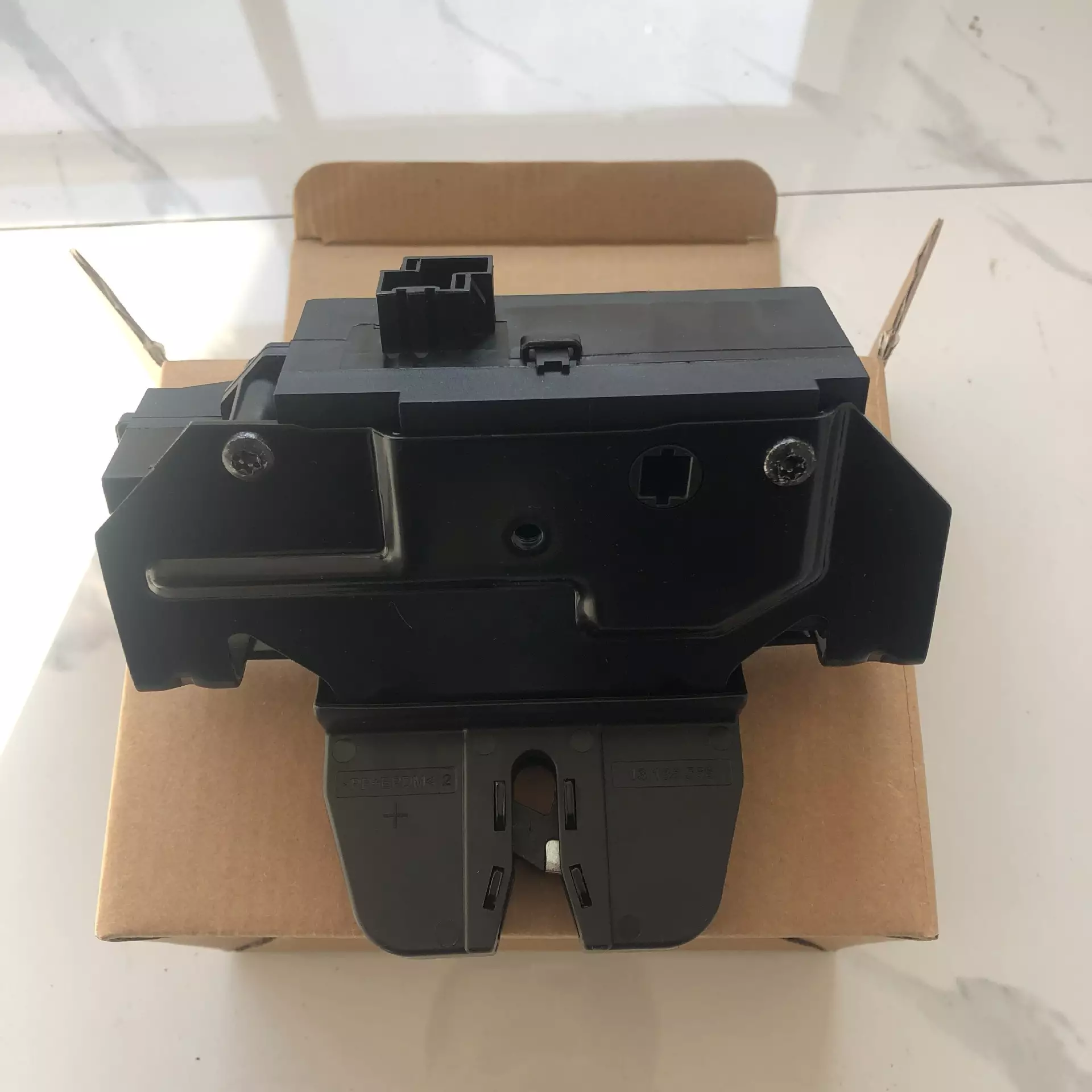 for Obeli Tail Gate locks 13172981 13185566 24441401 133215 5133099