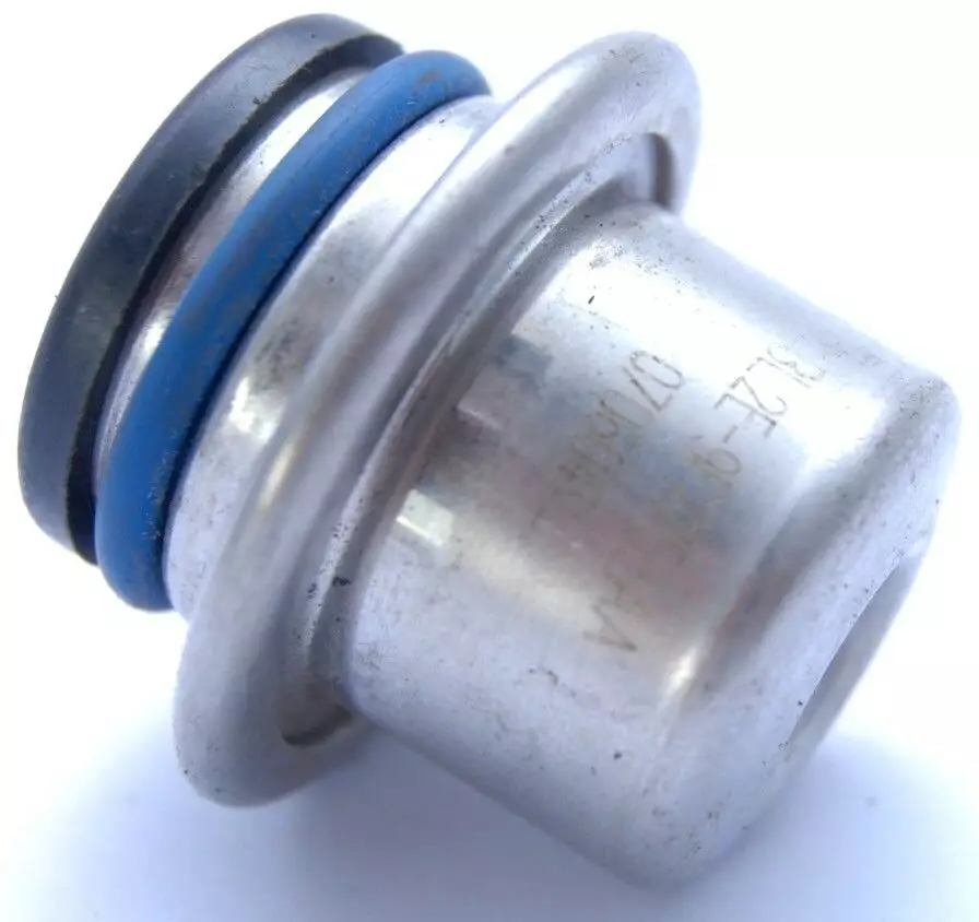 Fuel pressure regulator 181215-GHACF-00AAB
