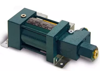 Italian Olmec gas liquid voltage pump P801-8 working air pressure 2 ~ 7bar