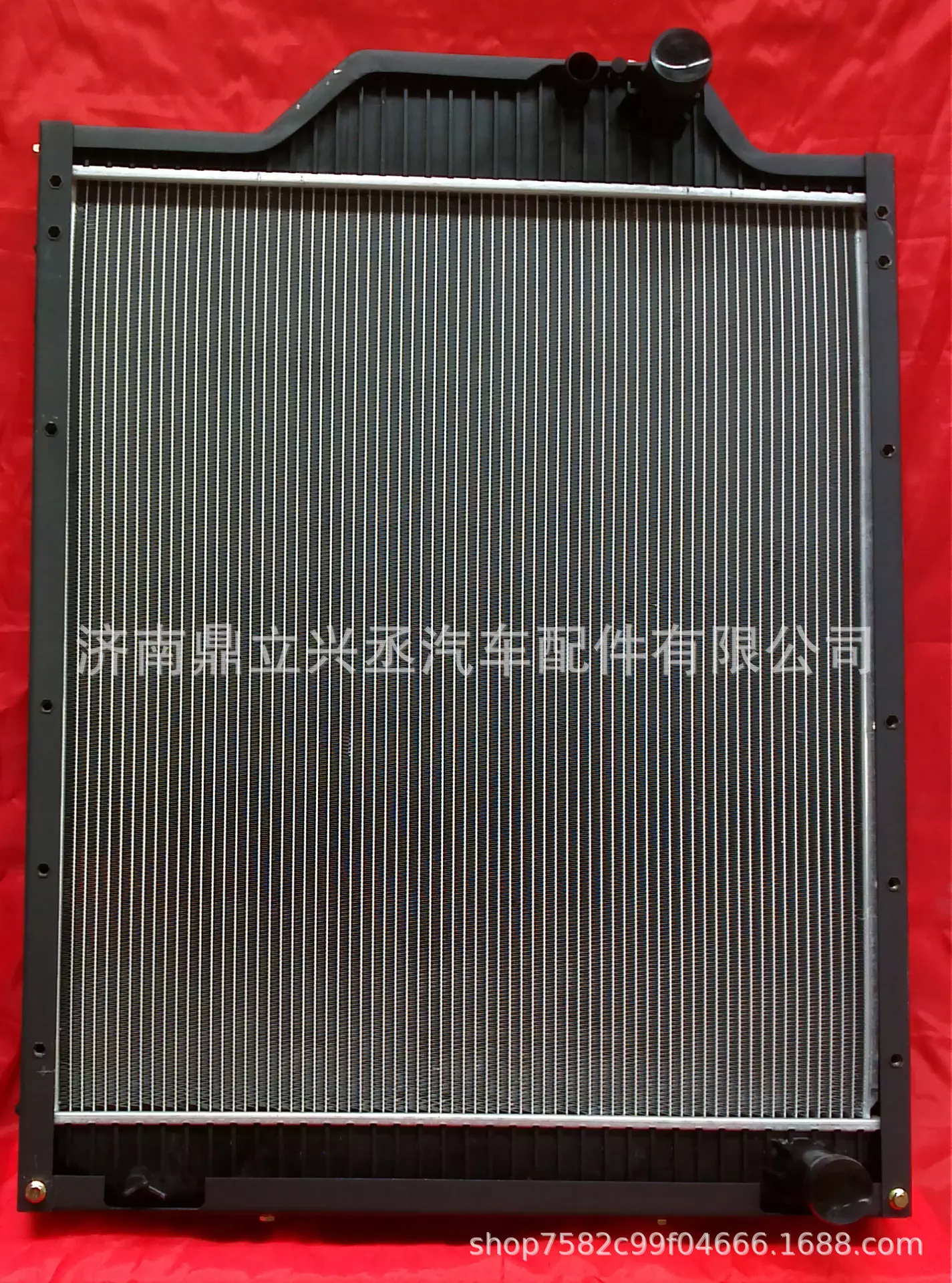 JAC Gelfa's aluminum-plastic water tank radiator 25300-y4040 manufacturer selling car medium cold device