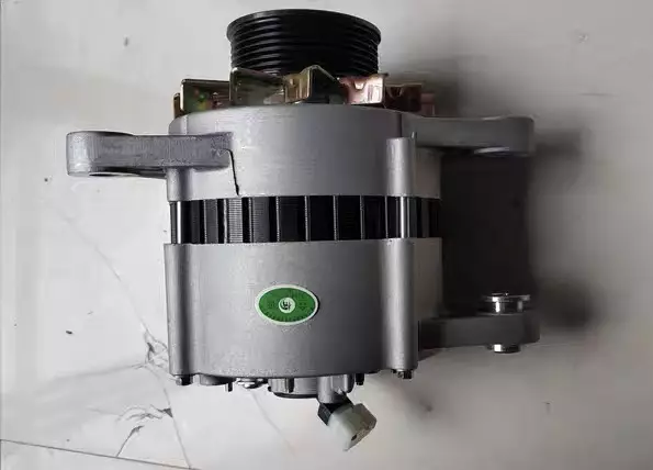 Jianghuai Kangling generator cloud inner YN38CRE-700001 generator JFZ2203 generator 24V70A