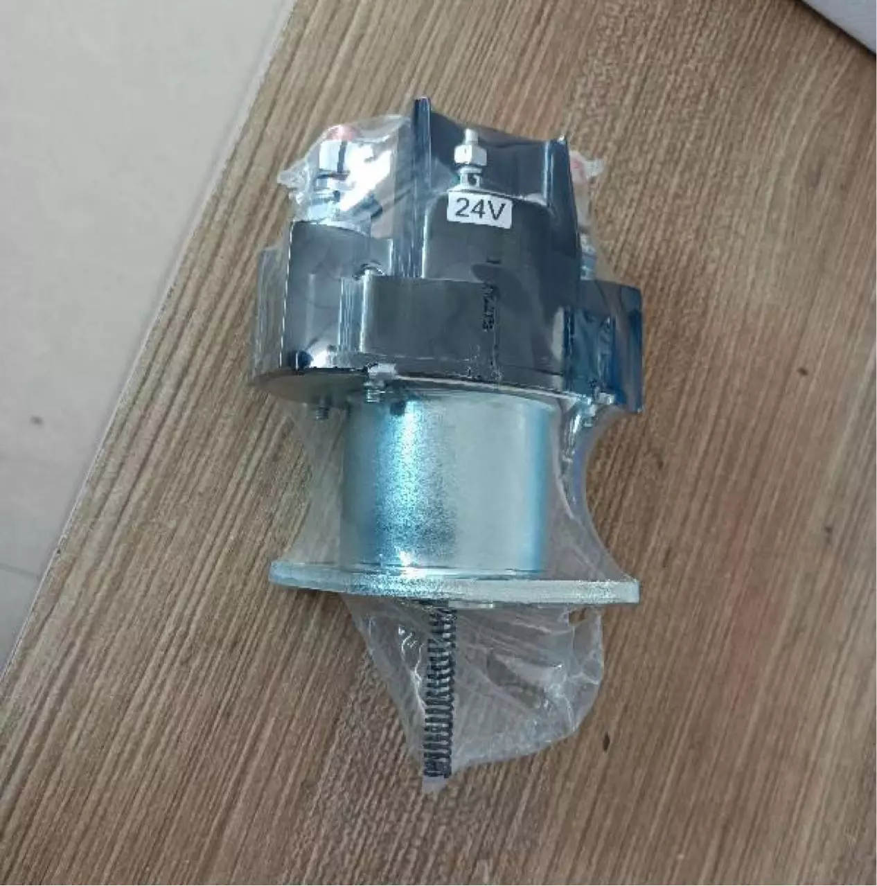 Motor motor switch of excavator starter motor switching fifty bell excavator starting motor switch suction switch magnetic switch