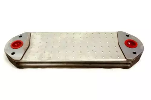 Oil cooler for Volvo8149300 20749399 20700516 Oil cooler for Volvo8149300 20749399 20700516