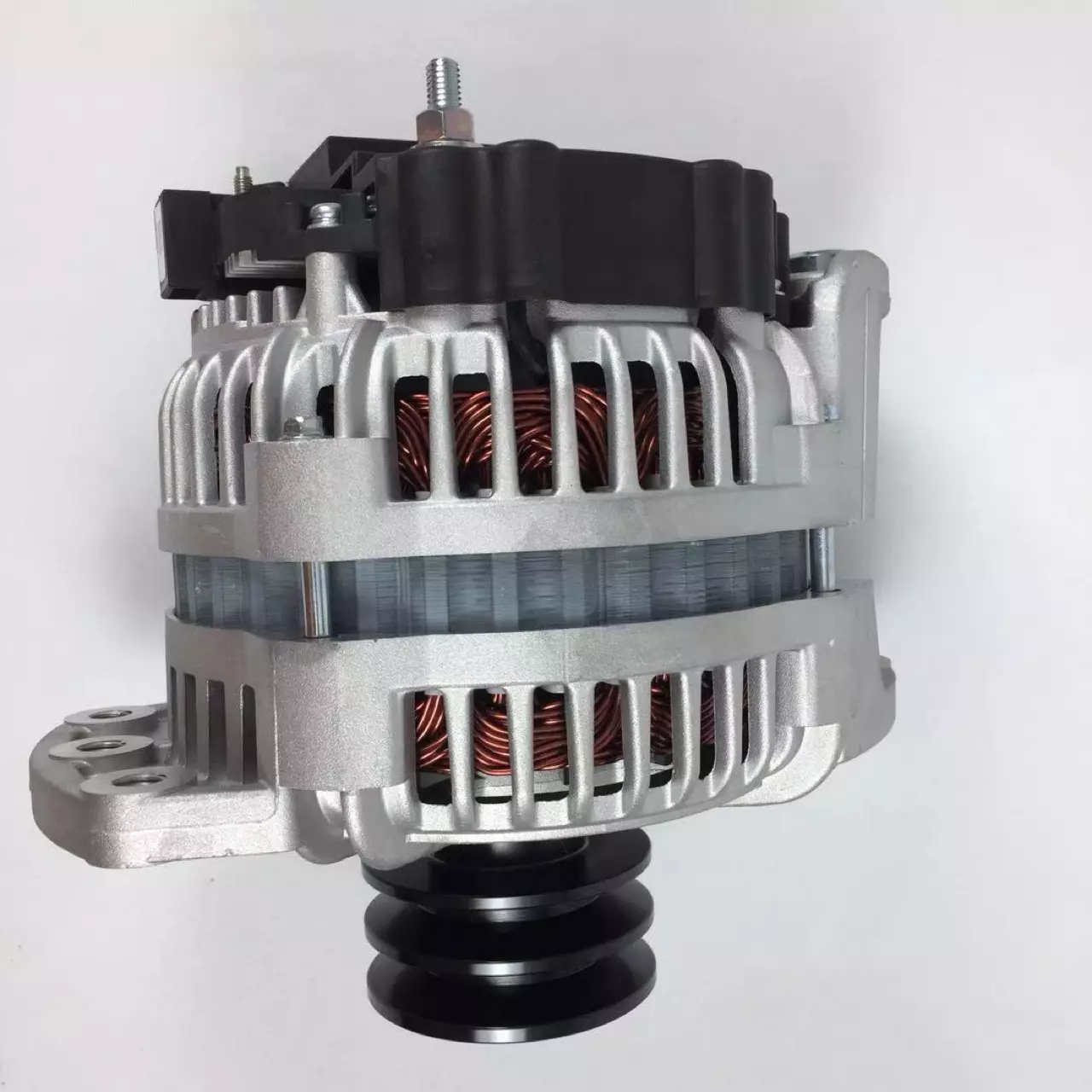 Pat Lai AVI168A3141 generator 3701-01542 generator Zhongtong Yutong bus generator