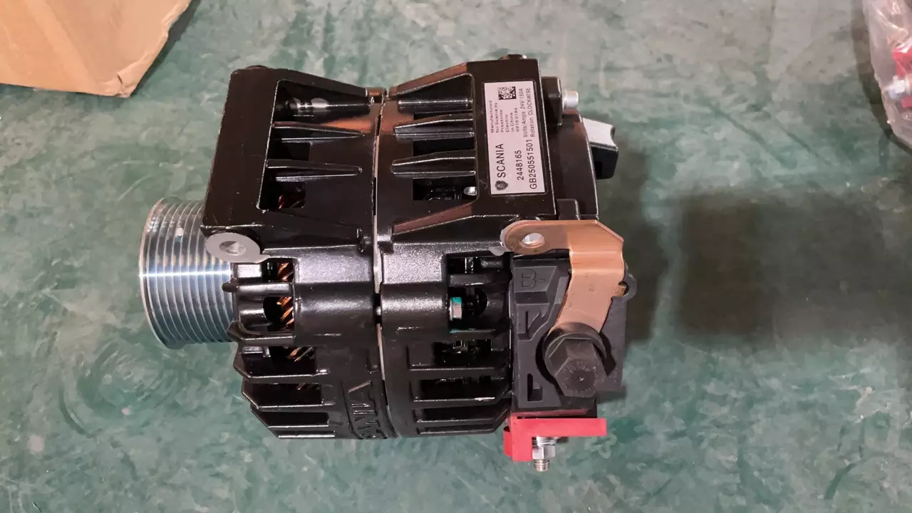 Scania passenger car generator GC310551501 generator 2448165 generator 24V150A
