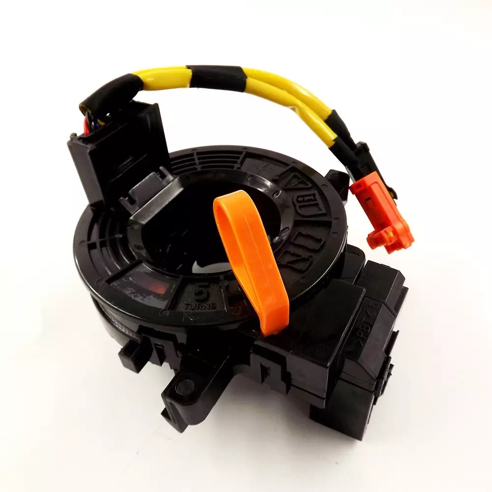 The steering wheel swimming for Reizen dual line 84306-0p010; 84306-06120; 84306-0221