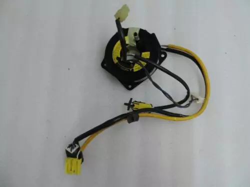 The steering wheel travers are for: 96815293 LACETTI J200