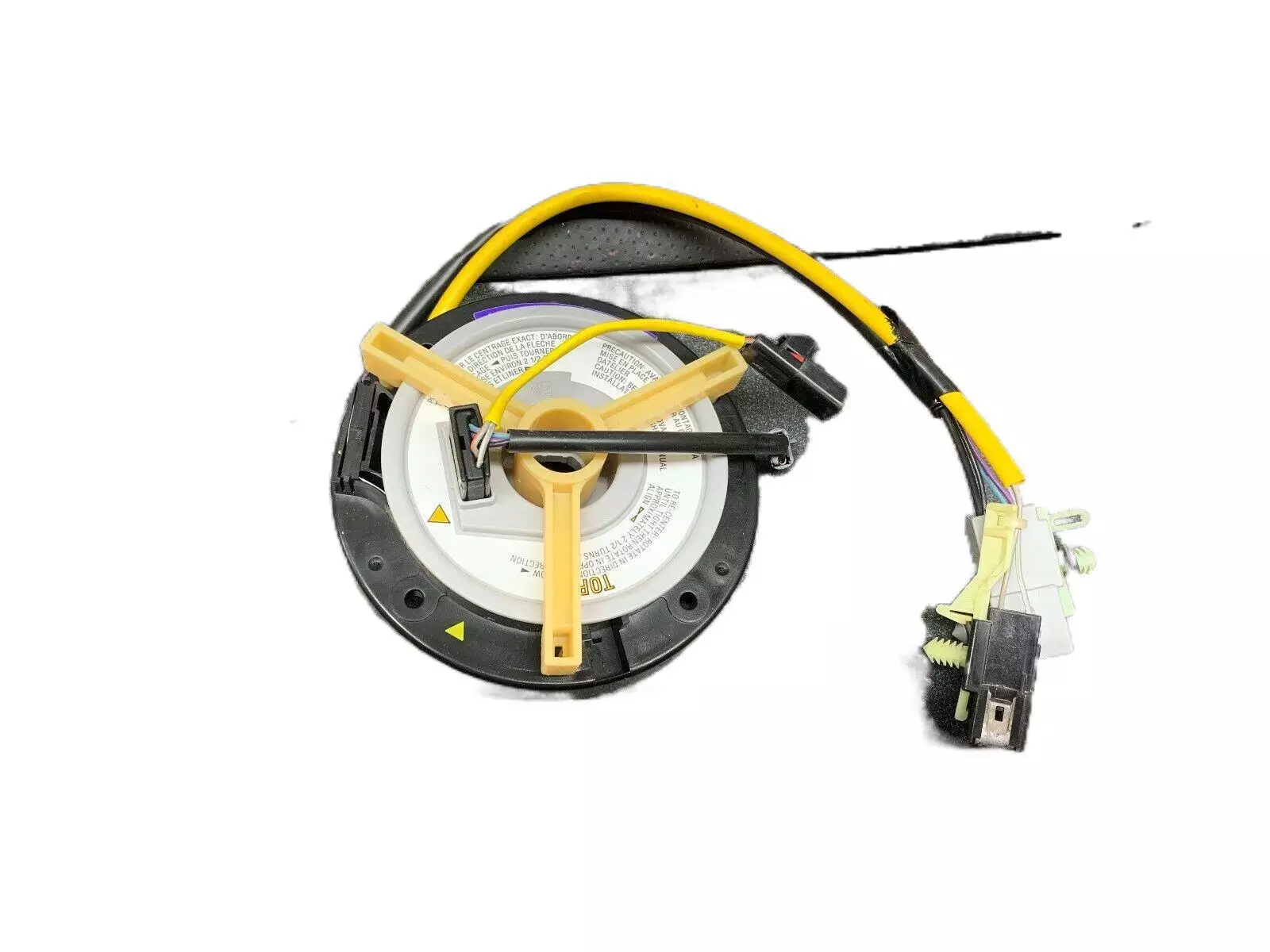 The steering wheel travers are for F4TA14A664B 525-200 CSP117