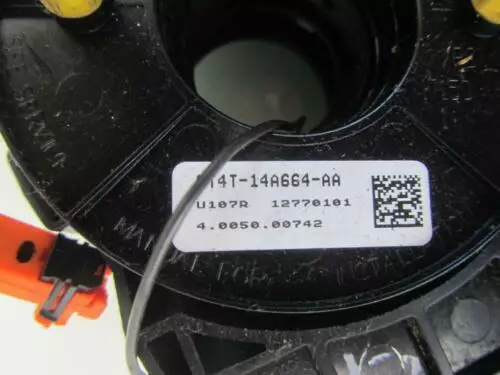 The steering wheel travers for GB5Z-14A66A-C GB5Z14A66ac