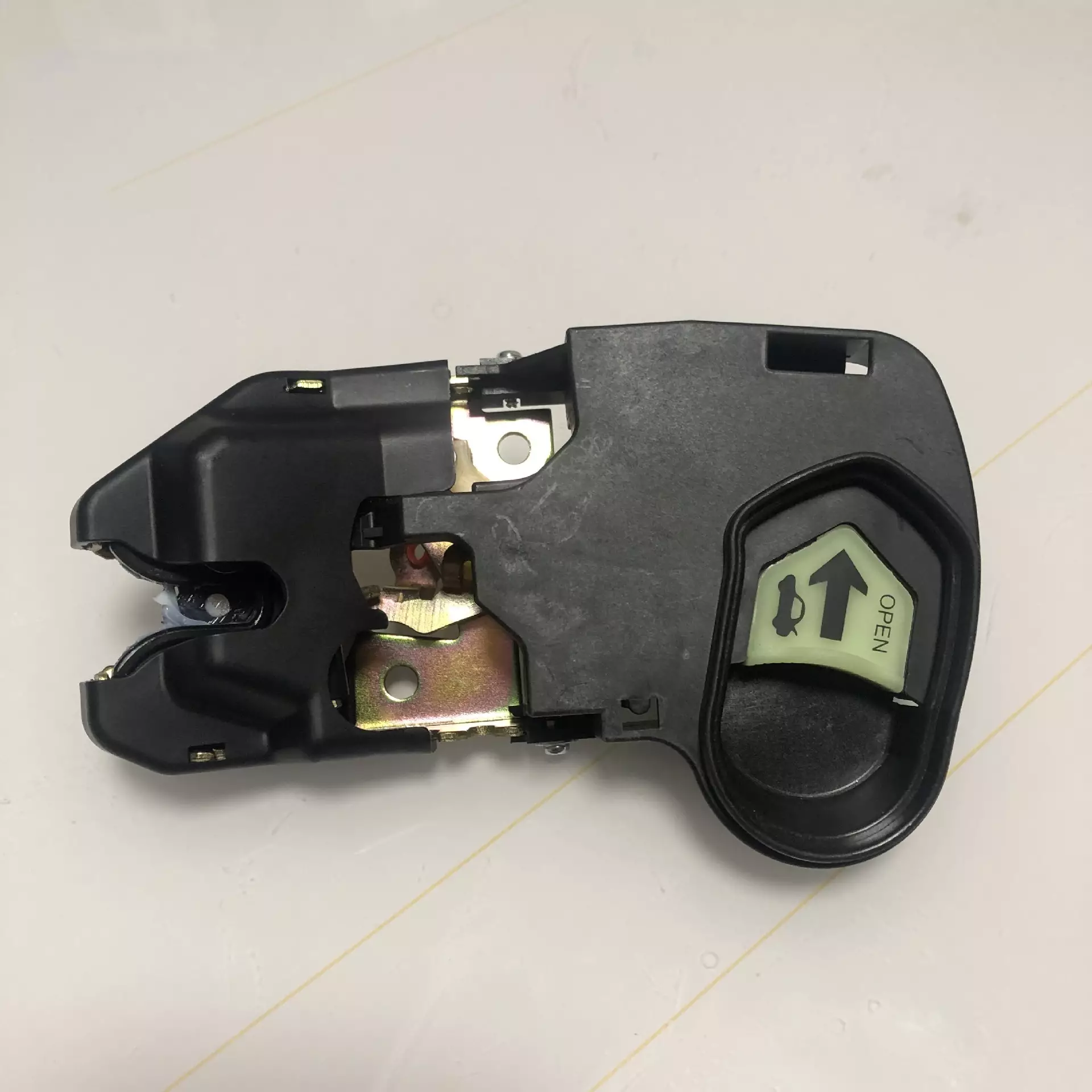The trunk lockfor Honda Civic 74851-S5A-A02 74851-S5A-A01