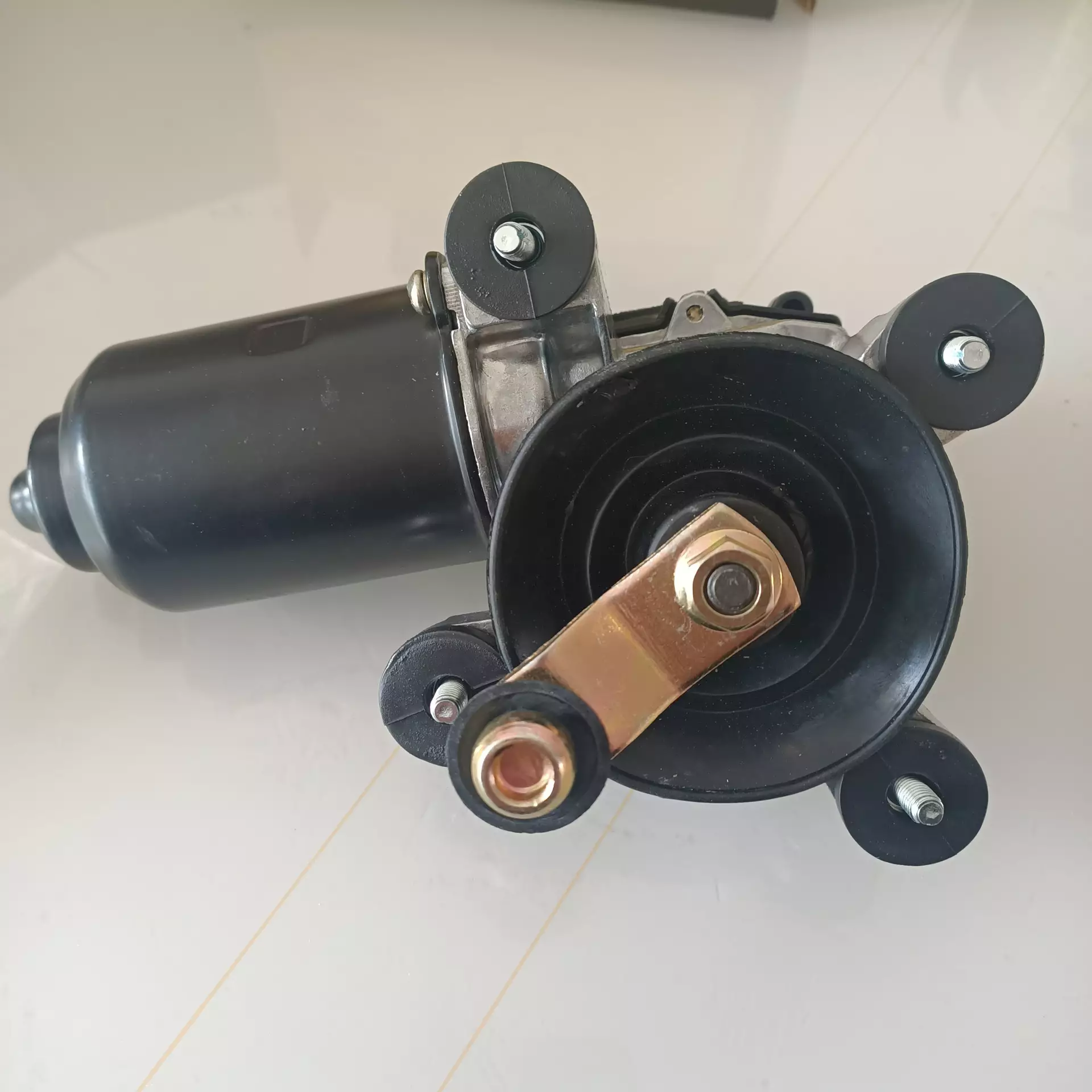Wiper motor 98100-22100-29000 98100-22120 98100-25000
