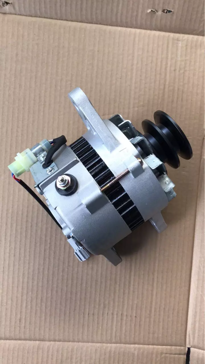 Xatgong 215 excavator generator, fifty bell 6BG1 generator